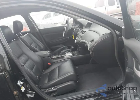 2011 Honda Accord 2.4 Se z USA, uszkodzony, nr VIN 1HGCP2F64BA063715